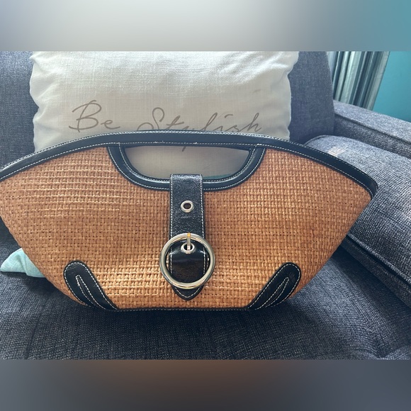 Maxximum Handbags - Maxximum leather and straw bag
